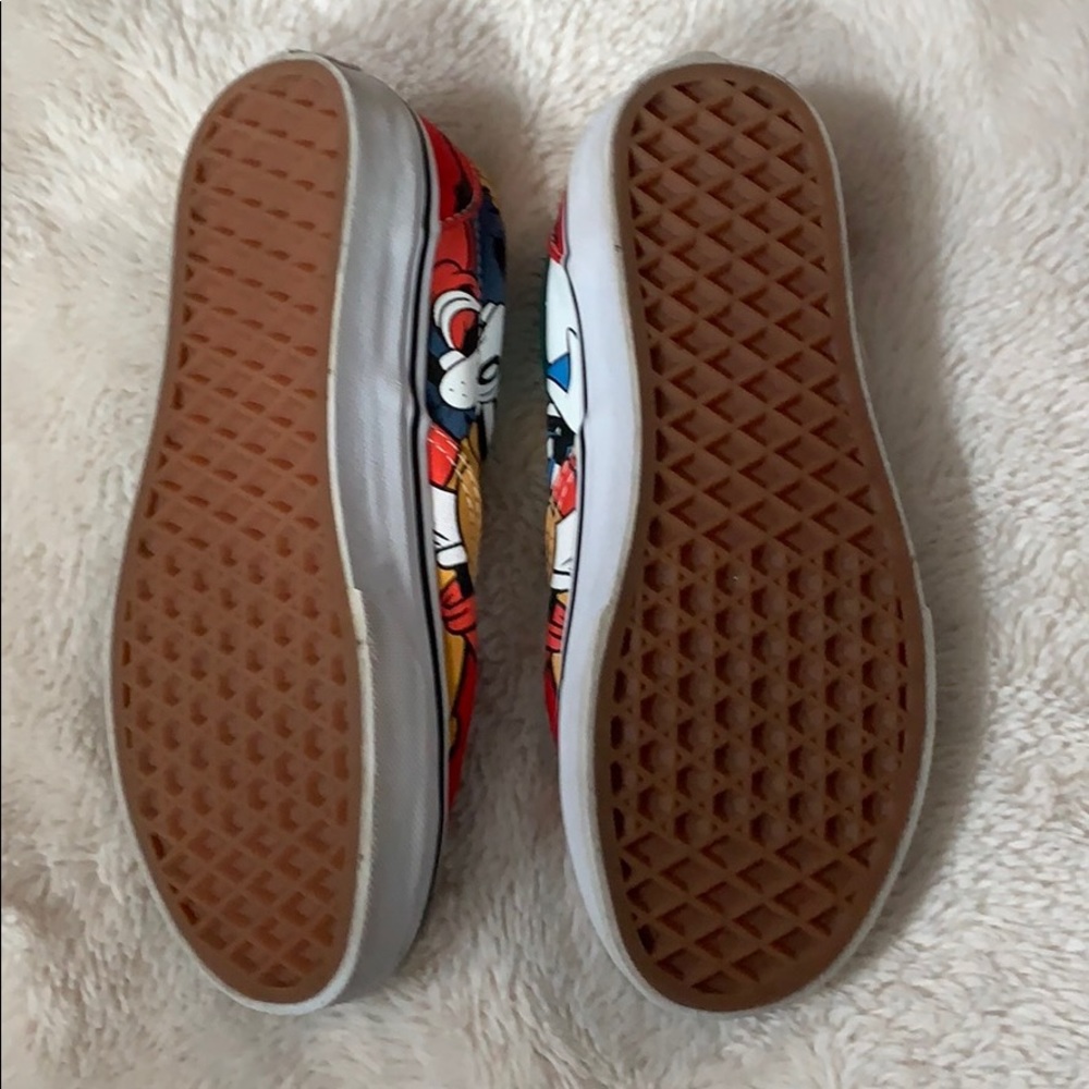 Disney Vans - Picture 4 of 4